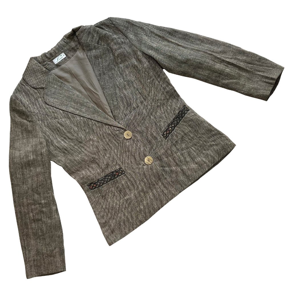 Lanta (Poland) Iridescent Tweed Cloverleaf Empire Blazer Beige (Balmain) : S